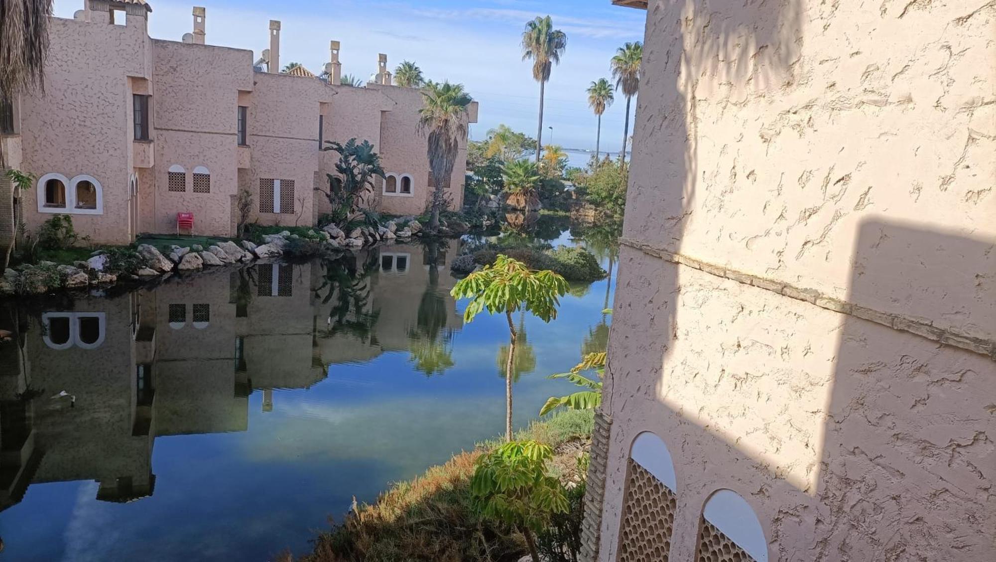 Apartamentos Luz De La Bahia Sur Cadiz サン・フェルナンド エクステリア 写真