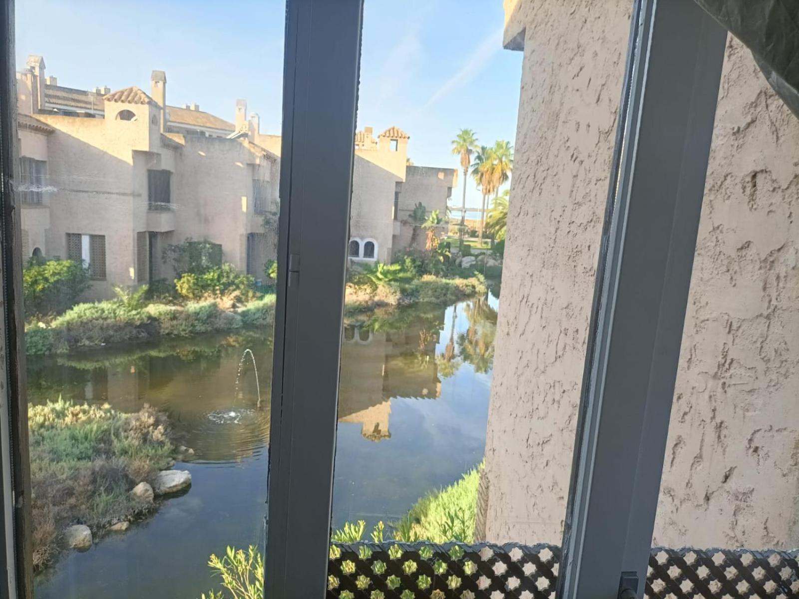 Apartamentos Luz De La Bahia Sur Cadiz サン・フェルナンド エクステリア 写真