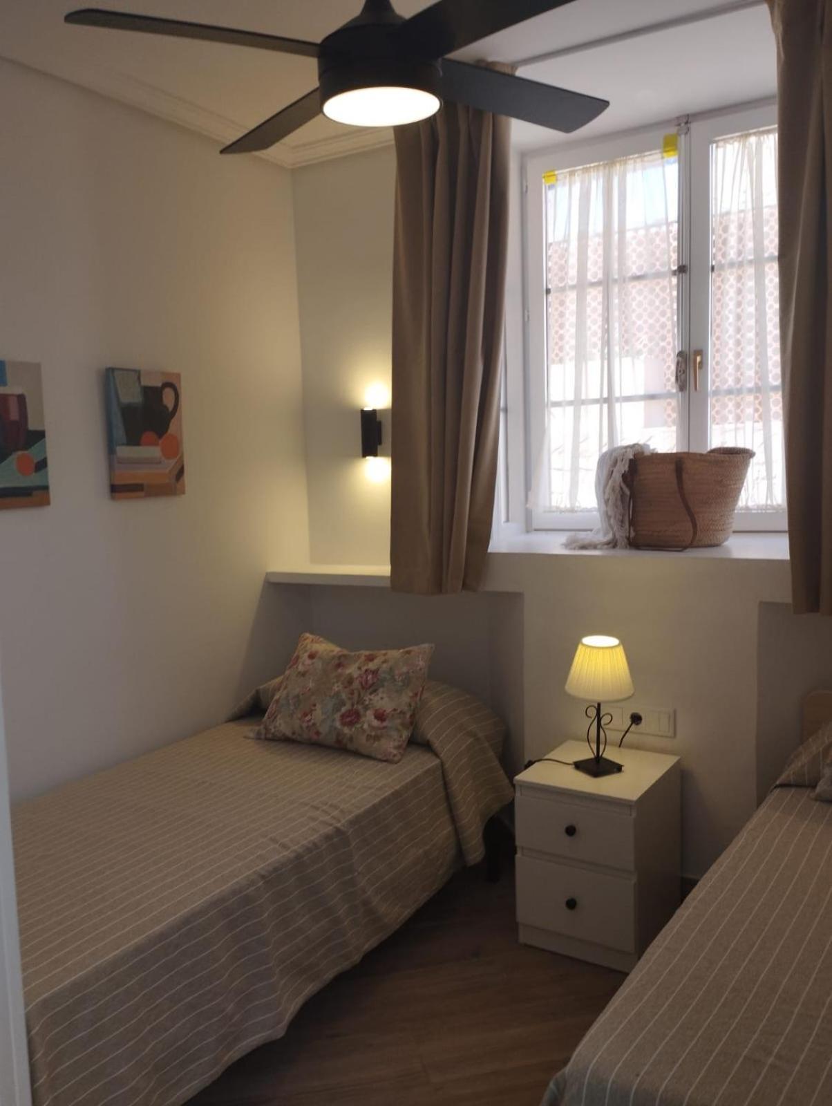 Apartamentos Luz De La Bahia Sur Cadiz サン・フェルナンド エクステリア 写真